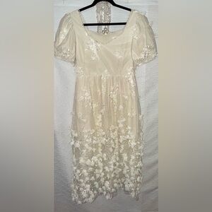 Just Me Ivory/Cream Floral Appliqué Formal Dress